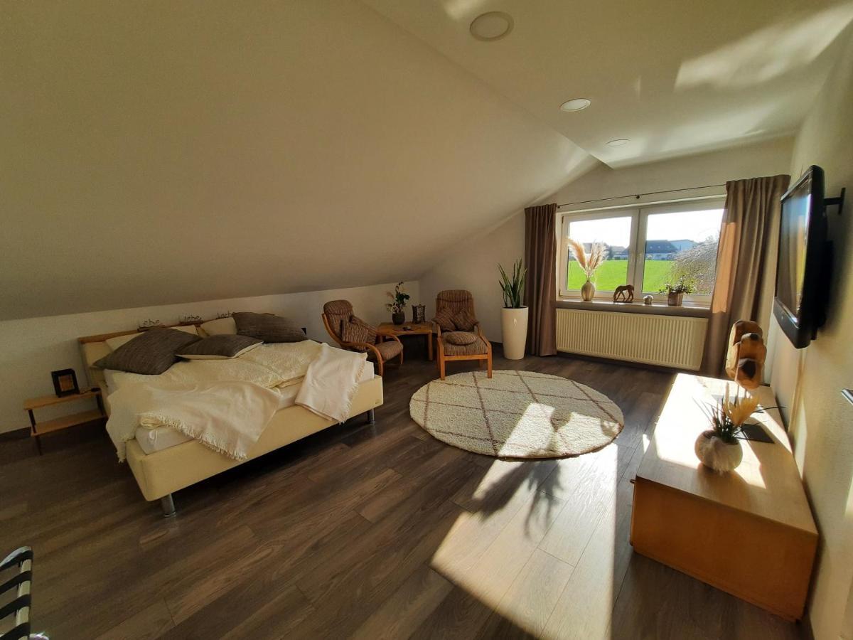 Pflaumers Ferienwohnung Eppingen Ngoại thất bức ảnh